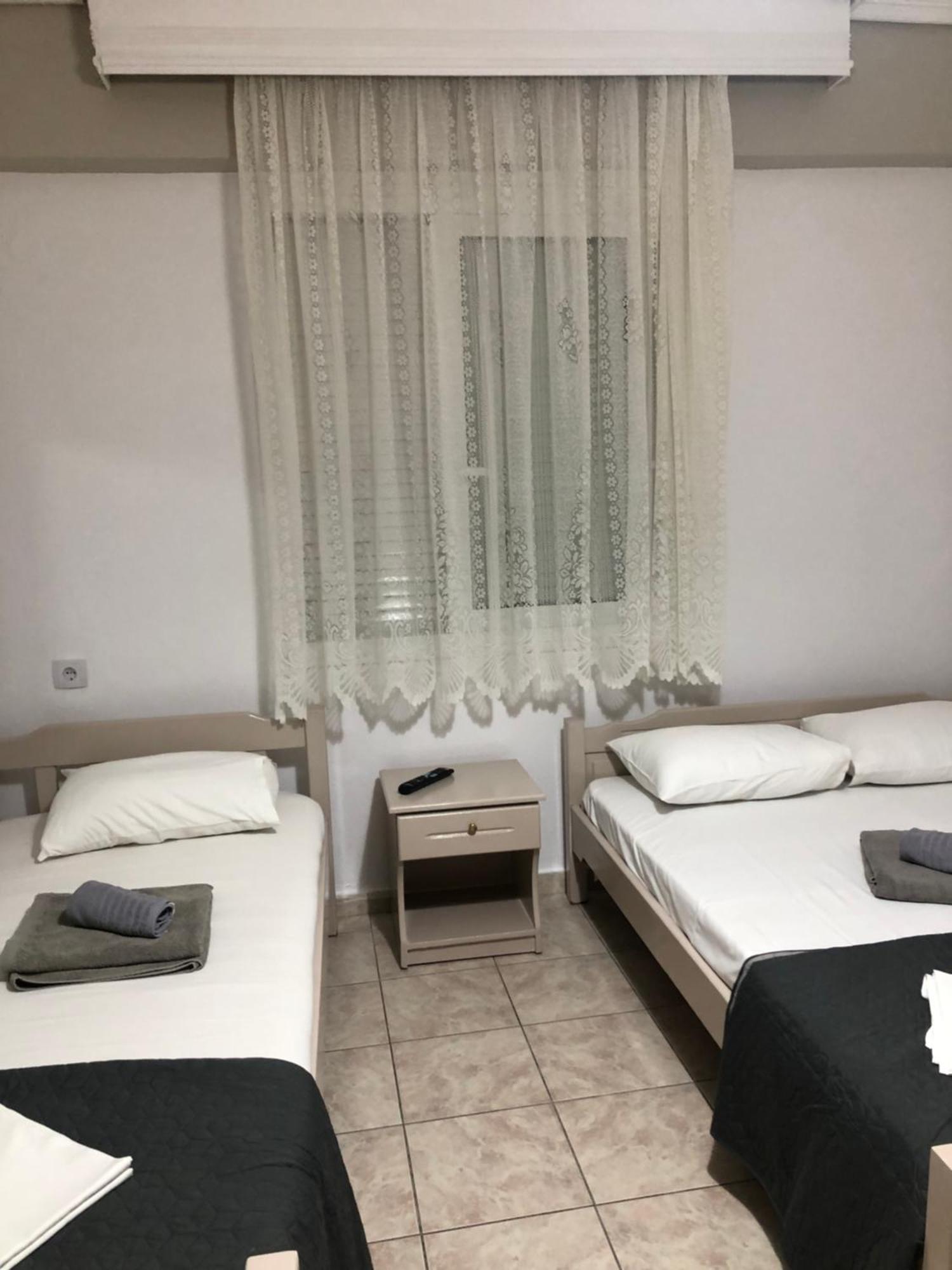 Nikis Rooms Paralía 外观 照片